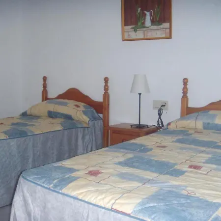 Vakantiehuis 3 Bedrooms House At Nerja 500 M Away From The Beach With Sea View Furnished Terrace And Wifi *